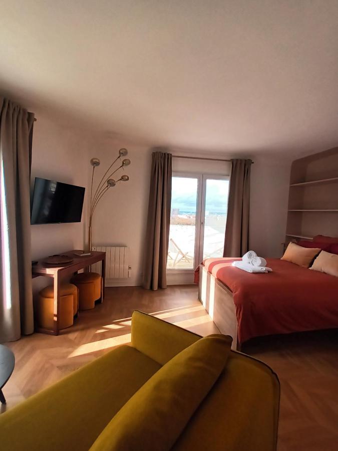 Paris Balcony Top Floor Room Dış mekan fotoğraf