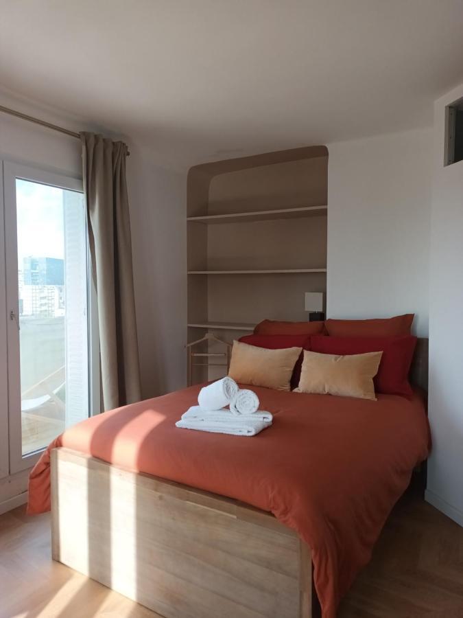 Paris Balcony Top Floor Room Dış mekan fotoğraf