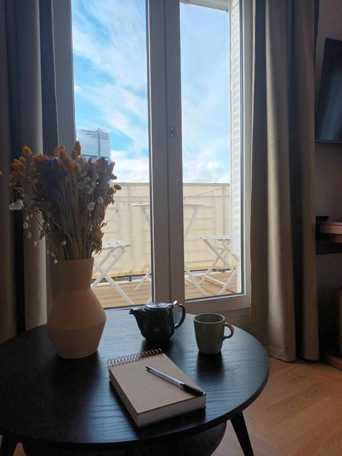Paris Balcony Top Floor Room Dış mekan fotoğraf