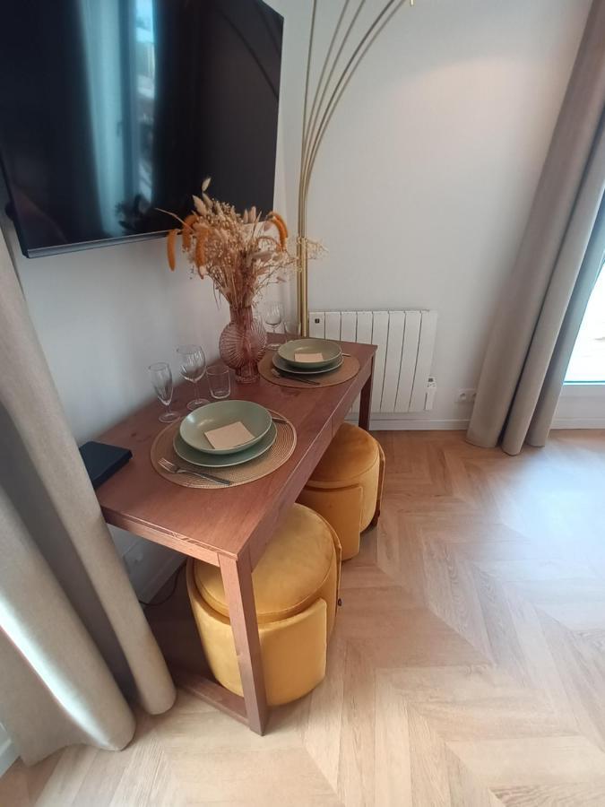 Paris Balcony Top Floor Room Dış mekan fotoğraf