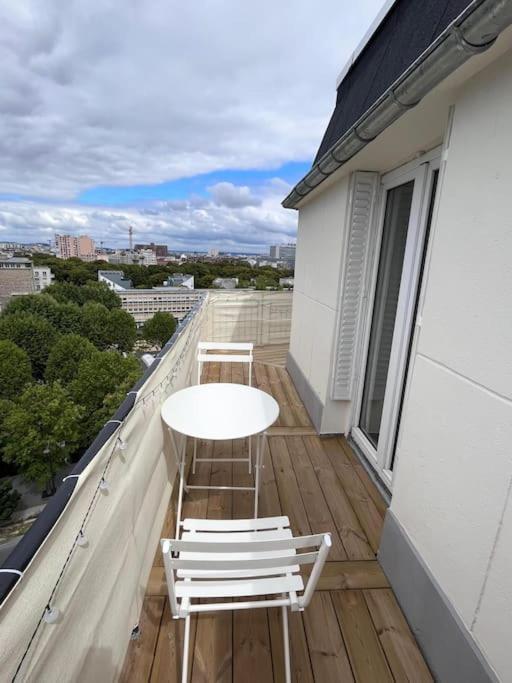 Paris Balcony Top Floor Room Dış mekan fotoğraf